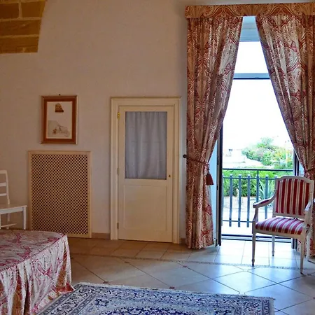 Beautiful In The Heart Of Apartment